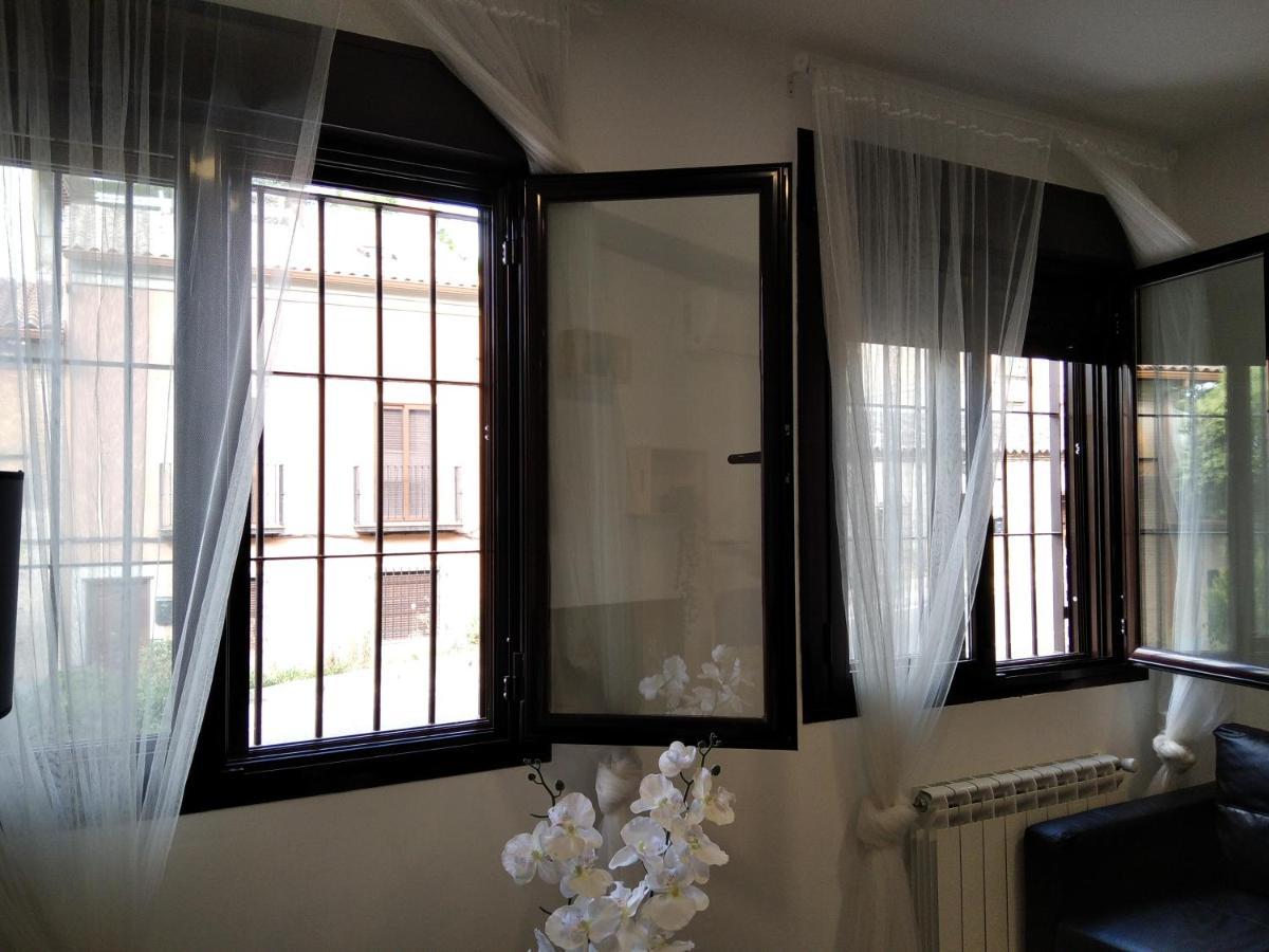 Apto La Venta-Con Parking Gratis Toledo Exterior photo
